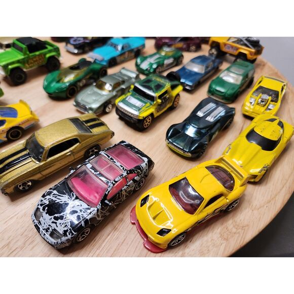 Mixed Brand Boys’ Toy Cars – Play Vehicles Collection - Picture 13 of 14